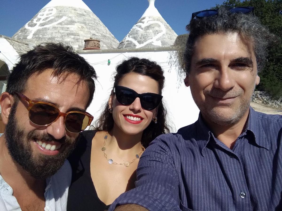 Piccolo Trullo Ostunese Le Jardin De Sophie' Ostuni Bagian luar foto