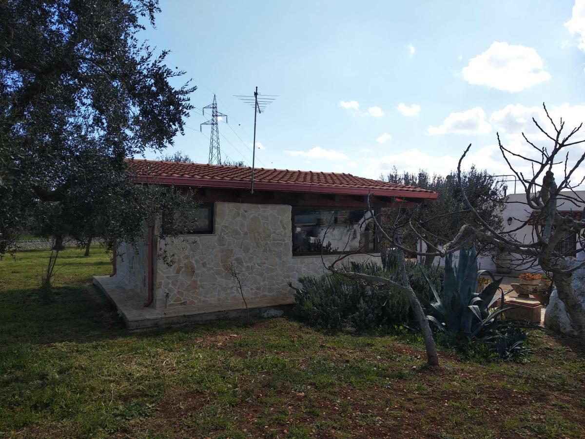 Piccolo Trullo Ostunese Le Jardin De Sophie' Ostuni Bagian luar foto