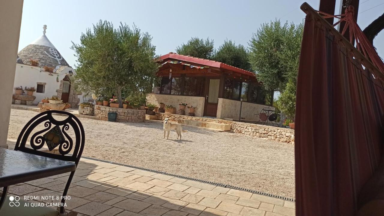 Piccolo Trullo Ostunese Le Jardin De Sophie' Ostuni Bagian luar foto