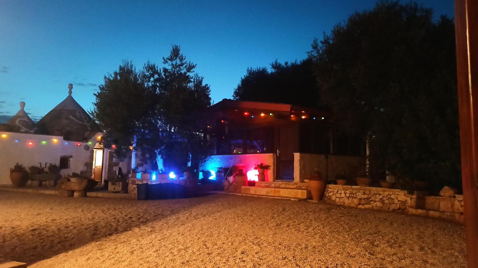 Piccolo Trullo Ostunese Le Jardin De Sophie' Ostuni Bagian luar foto